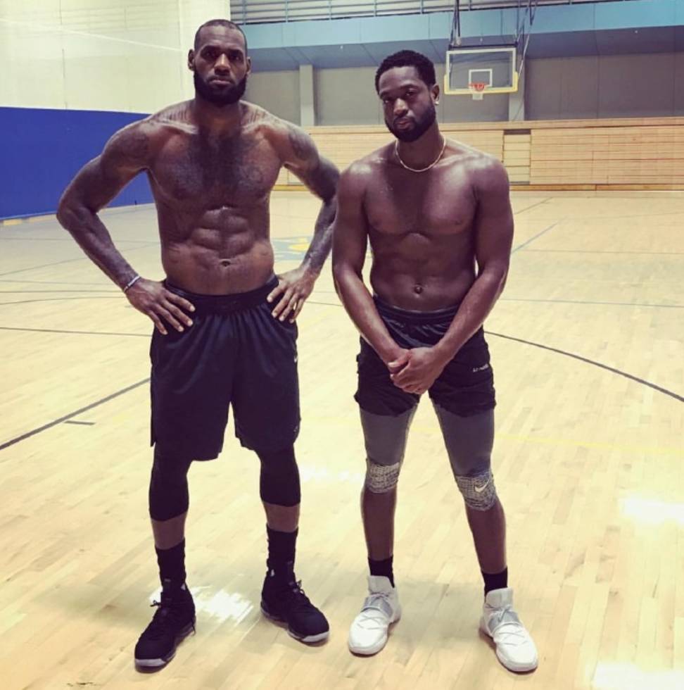 亚冠：山东泰山2-1横滨水手，晋级决赛