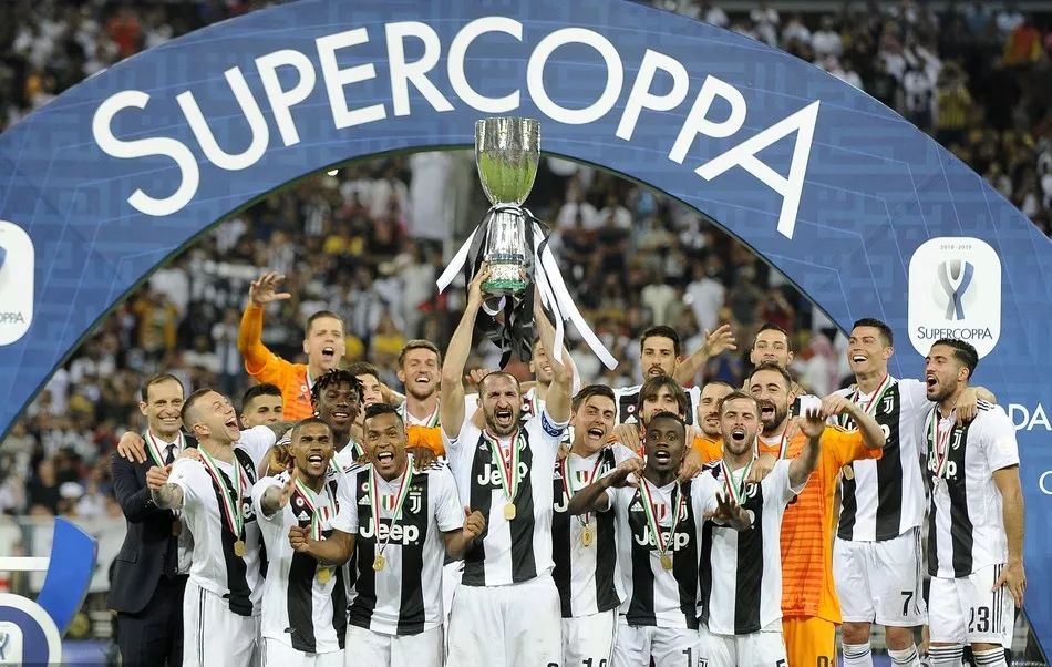 英超保级大战：埃弗顿绝杀，卢顿跌入降级区