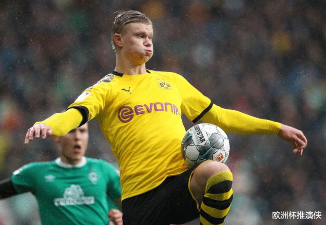 [国内足球]江文豪外围突施冷箭 完美弧线洞穿球门