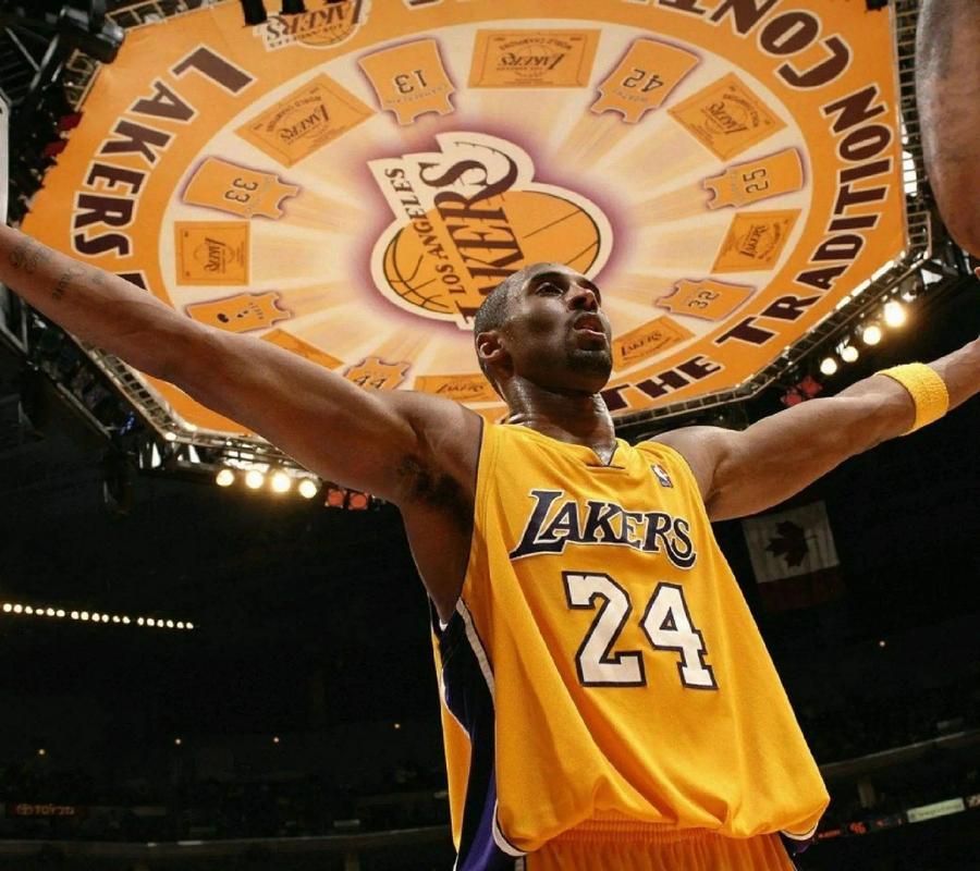 半场-毕津浩头球破门 山东泰山1-0领先成都蓉城